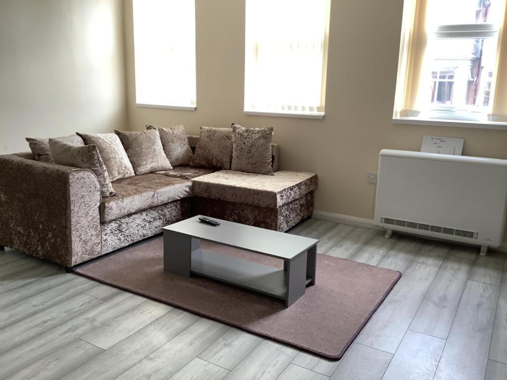 Blackpool Clifton Street Holiday Apartments 外观 照片